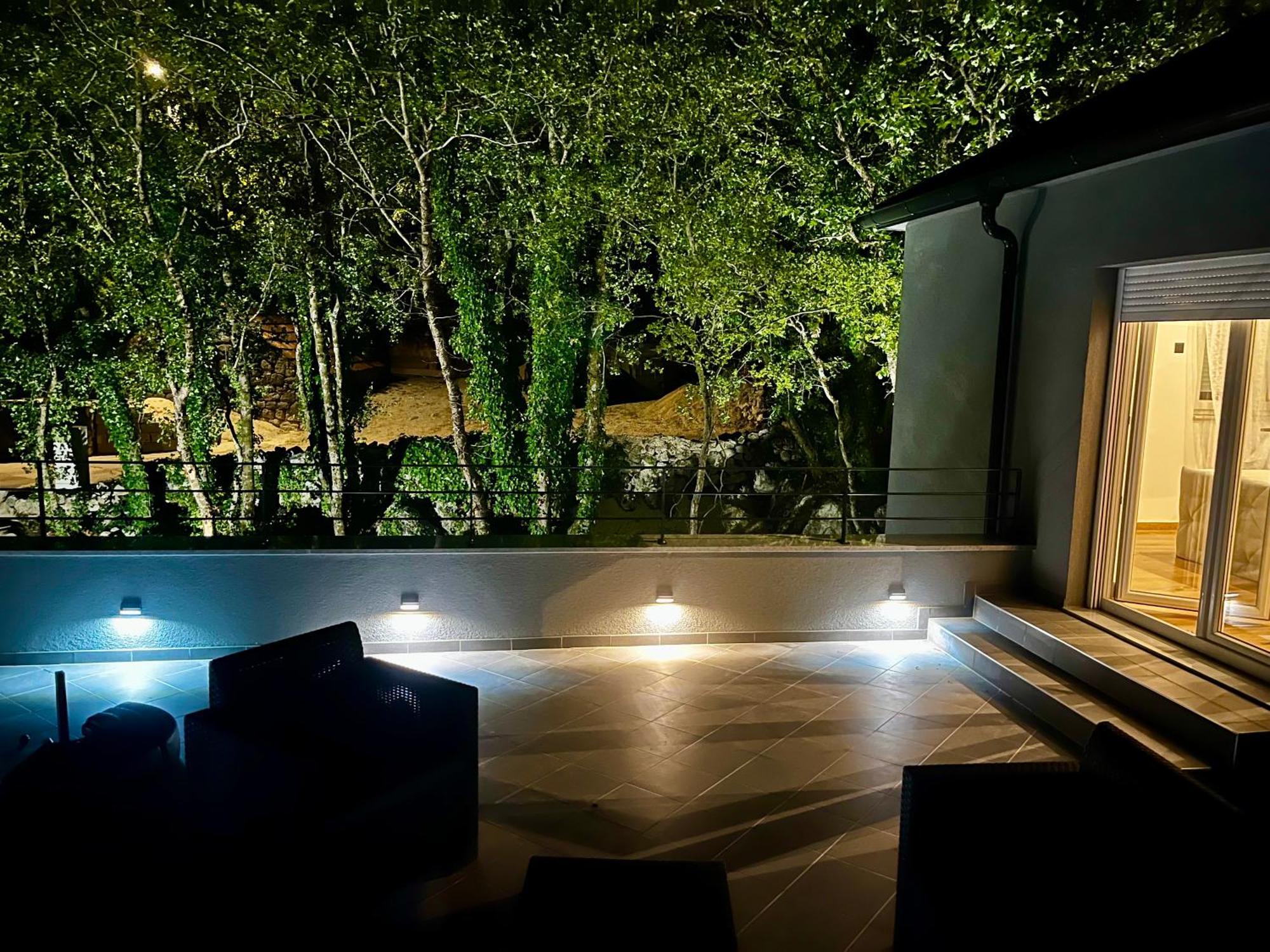 Luxury Villa Andrea Vrzika In Forest Near The Sea Zagvozd Eksteriør billede